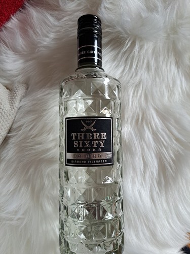 Three sixty vodka flaschen - vodka, 3